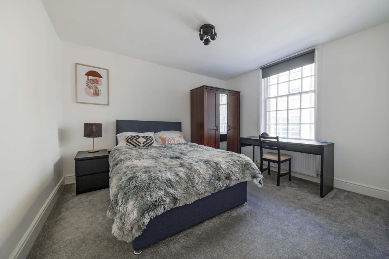 Charming Newly Refurb 2-Bed 2-Bath Whole Apartment Near Hyde Park & Kensington, Prime Paddington Location Zone 1 London Exterior foto