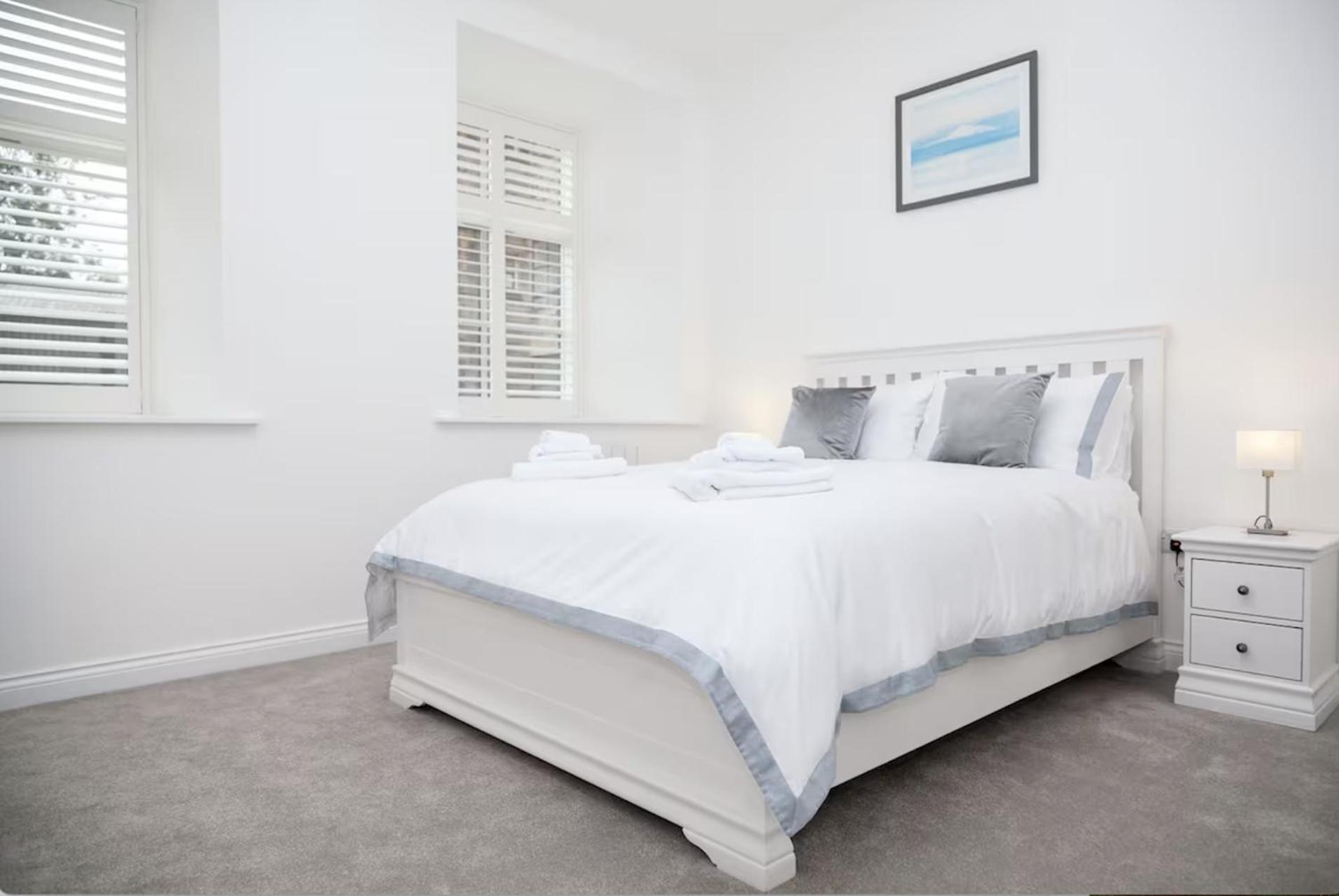Charming Newly Refurb 2-Bed 2-Bath Whole Apartment Near Hyde Park & Kensington, Prime Paddington Location Zone 1 London Exterior foto